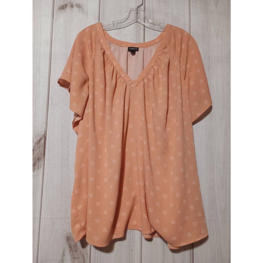 Torrid 4 Peach Floral‎ Medallion V-Neck Flutter Sleeve Blouse Plus Size 4X